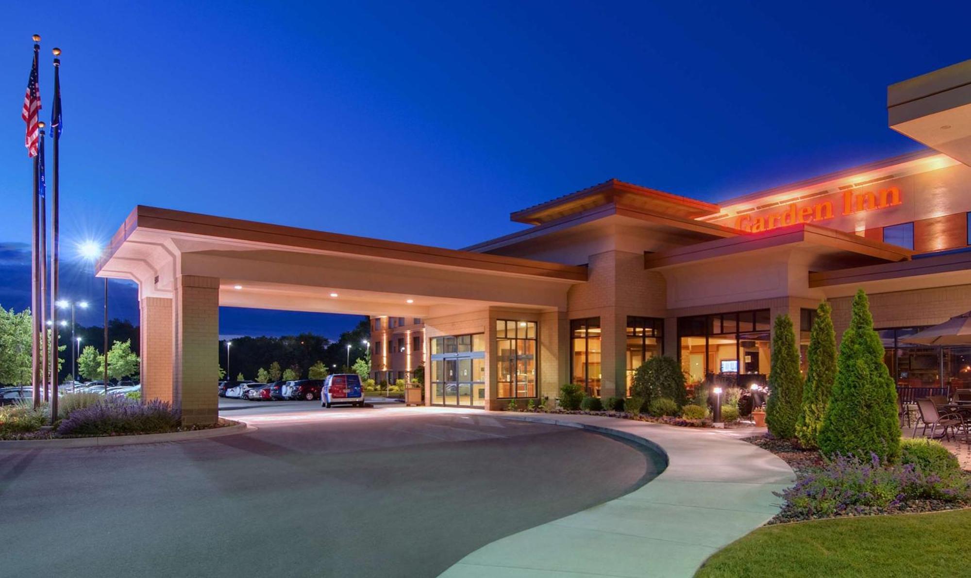 Hilton Garden Inn Milwaukee Airport Buitenkant foto